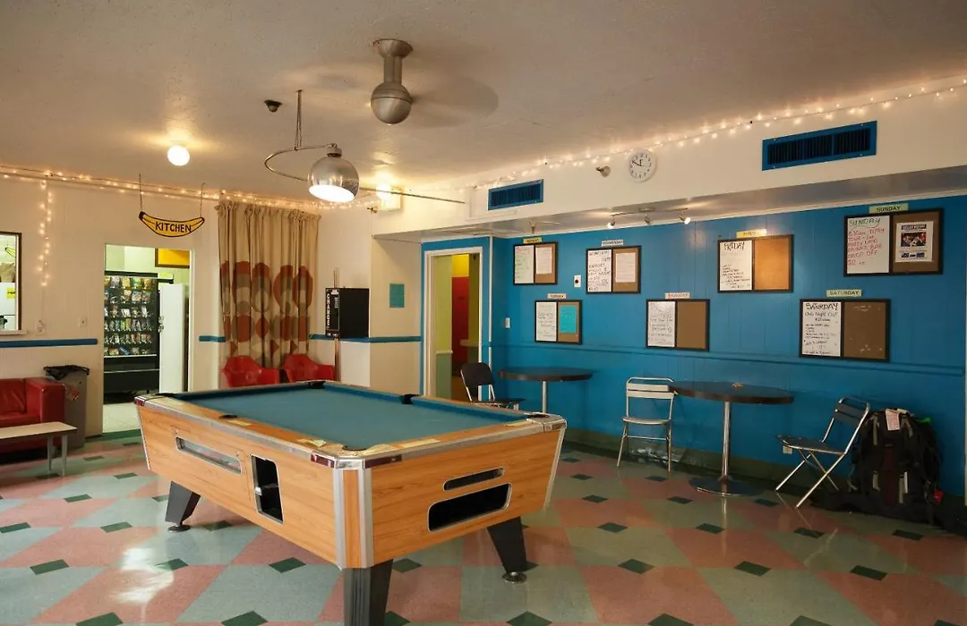 Banana Bungalow West Hollywood Hotel & Hostel-1