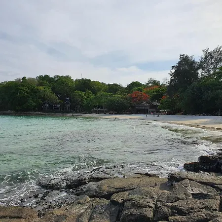 Blue Bay Bungalow-2