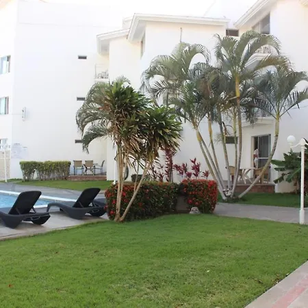 Hotel y Suites Corita-3