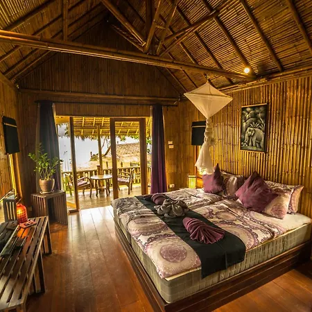 Lazy Days Bungalows-2