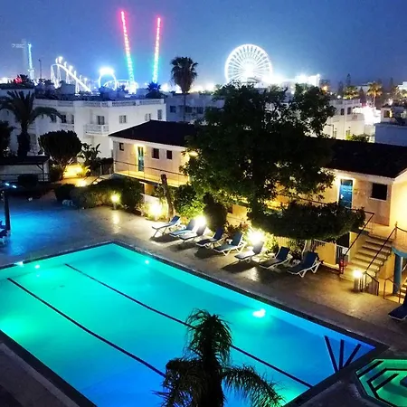 Green Bungalows Hotel Apartments-3