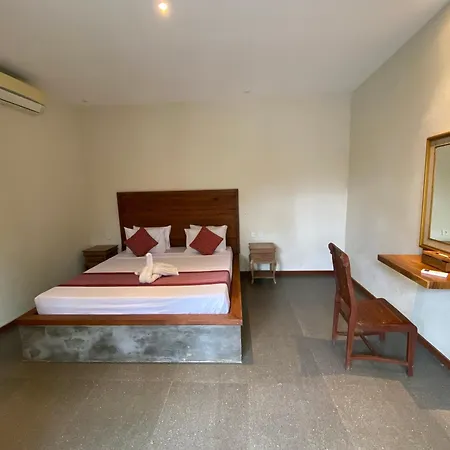 Warsa'S Garden Bungalow And Spa-3