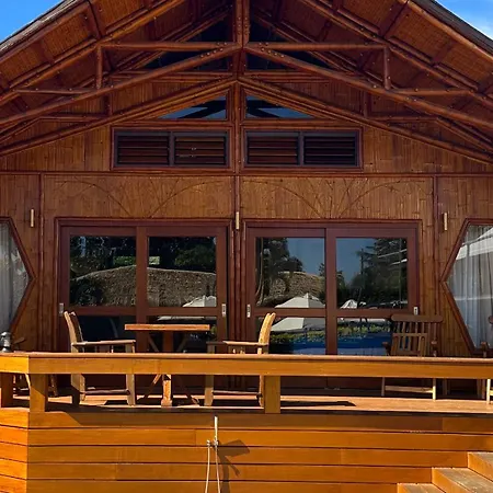 Magic Reef Bungalows-2