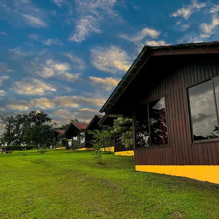 Arenal Roca Lodge & Bungalows-2