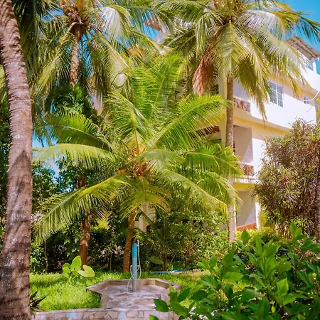 Baraka Beach Bungalows-3