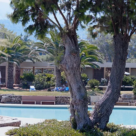 Kernos Beach Hotel & Bungalows-3