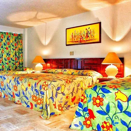 Sands Acapulco Hotel & Bungalows-2