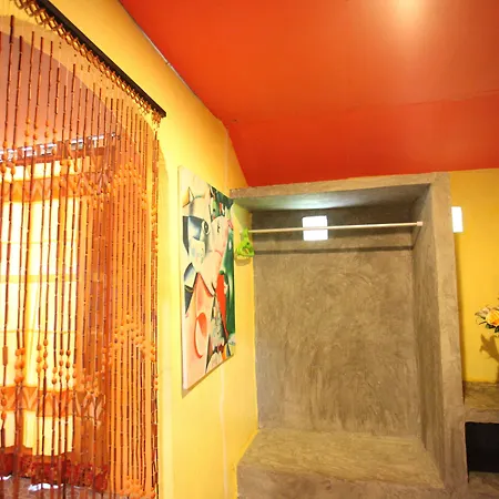 Cha-Ba Bungalow & Art Gallery-2