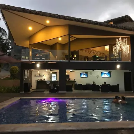 Nammbú Beach Front Bungalows-3