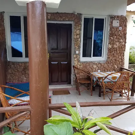 Baraka Beach Bungalows-2