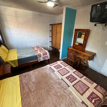 Hotel Bungalows La Era-3