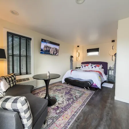Eo Bungalows, Black Hills-2