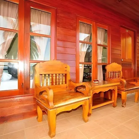 Phangan Rainbow Bungalows-3