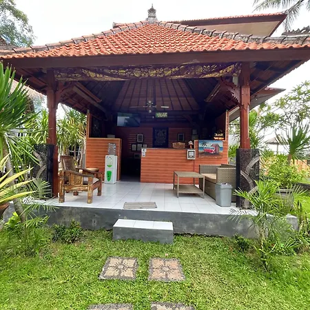 Mushroom Beach Bungalows-2
