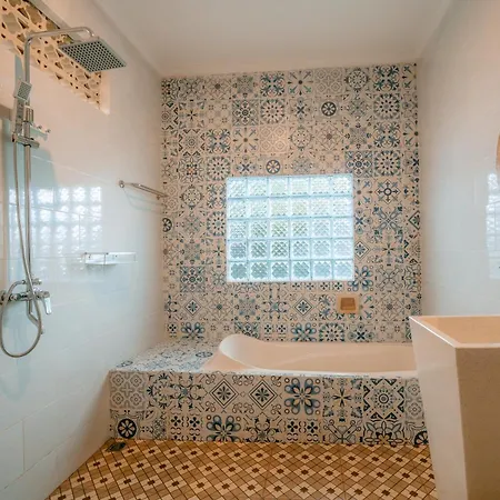 Arjana Bungalows 2-3