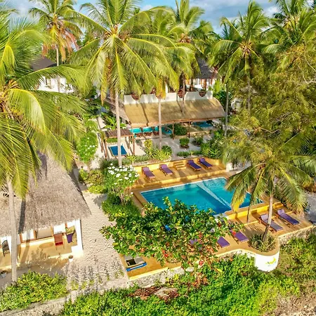Mnana Beach Bungalows-2