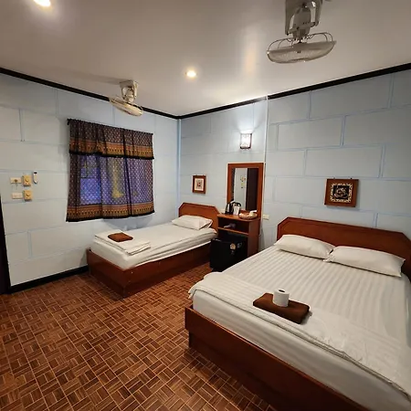 Coral Resort & Bungalows-2