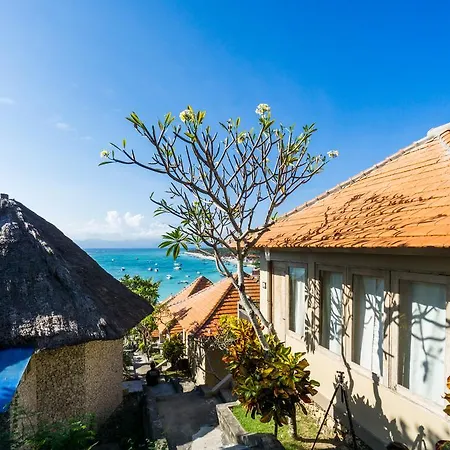 Ware Ware Surf Bungalow Lembongan-2