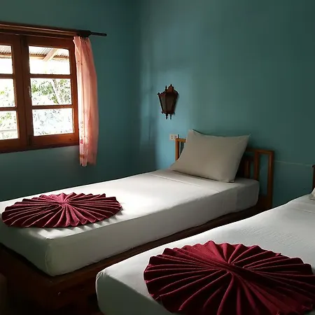 Golden Hill Bungalows-3