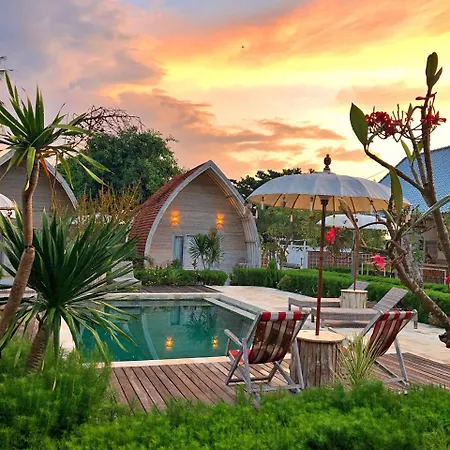 La Roja Bungalows-2