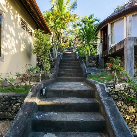 Ware Ware Surf Bungalow Lembongan-3