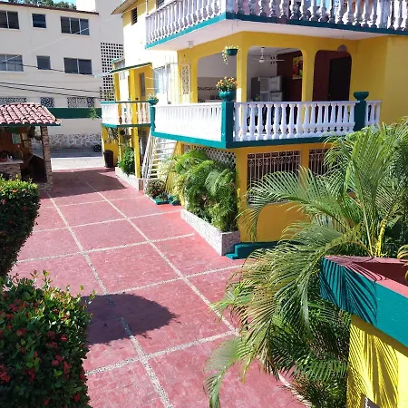 Hotel Bungalows Puerto Angel-3