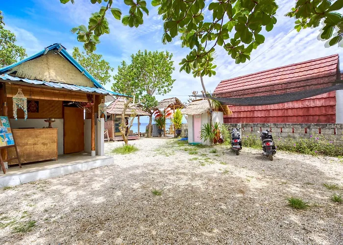 Santen Beach Bungalows Ped