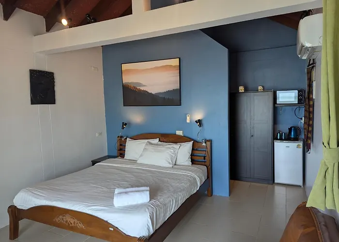 Moonhut Bungalows Mae Nam