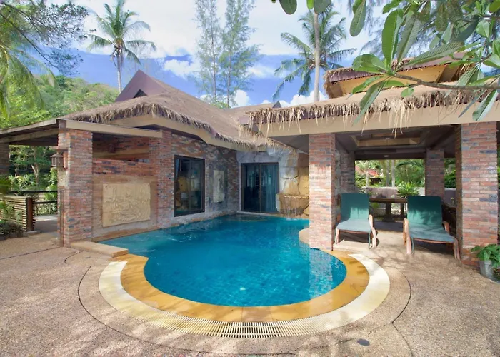 Hotel And Beach Bungalow At Lanta Resort Ko Lanta