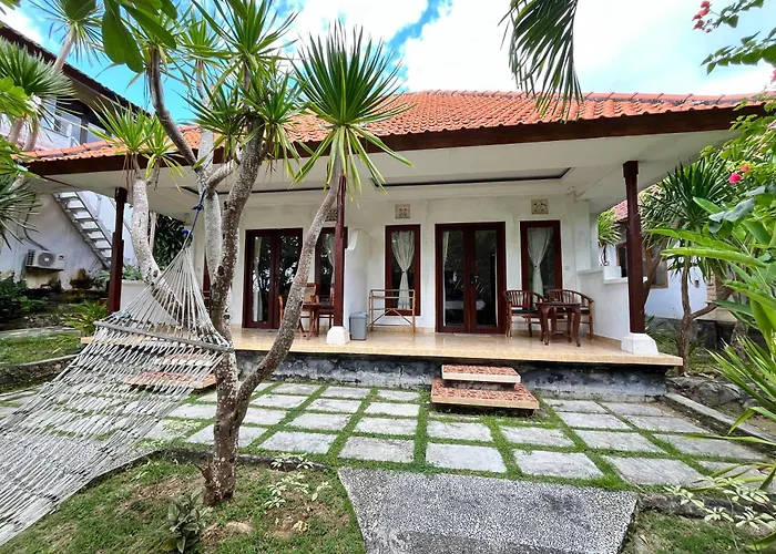 Mushroom Beach Bungalows Nusa Lembongan