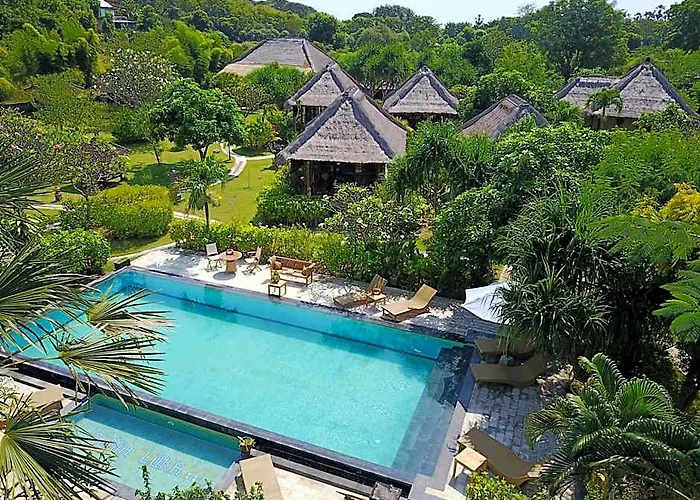 Sunia Loka Bungalows & Dive Center Banyuwedang
