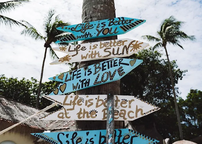 Sea Love Beach Bar & Bungalows Ban Tai
