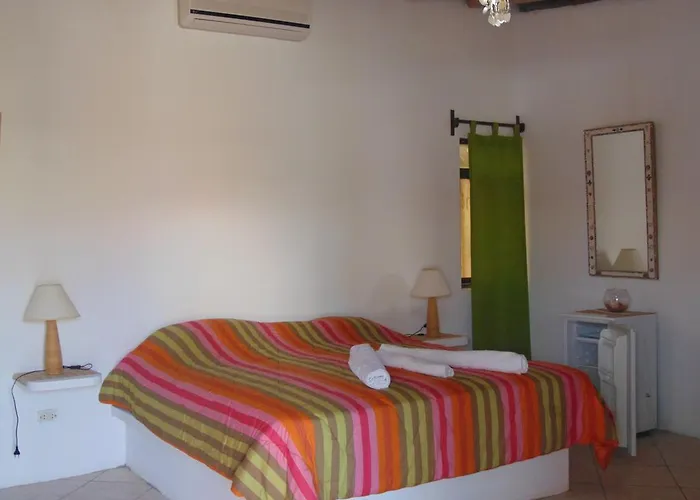 Sona Bungalows Hotel Canoas de Punta Sal