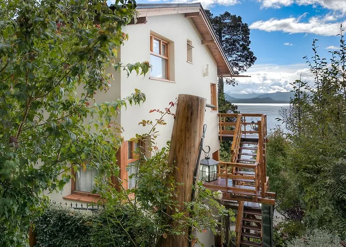 Apart Hotel Bungalows Los Cipresales San Carlos de Bariloche