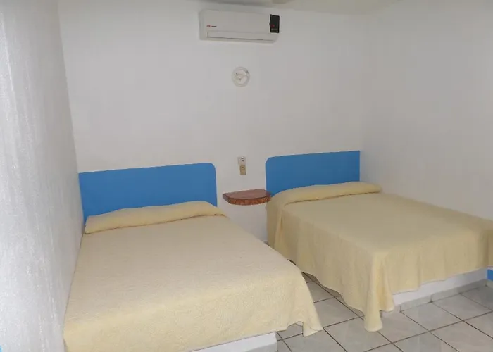 Hotel Y Bungalows Emmanuel Cihuatlan